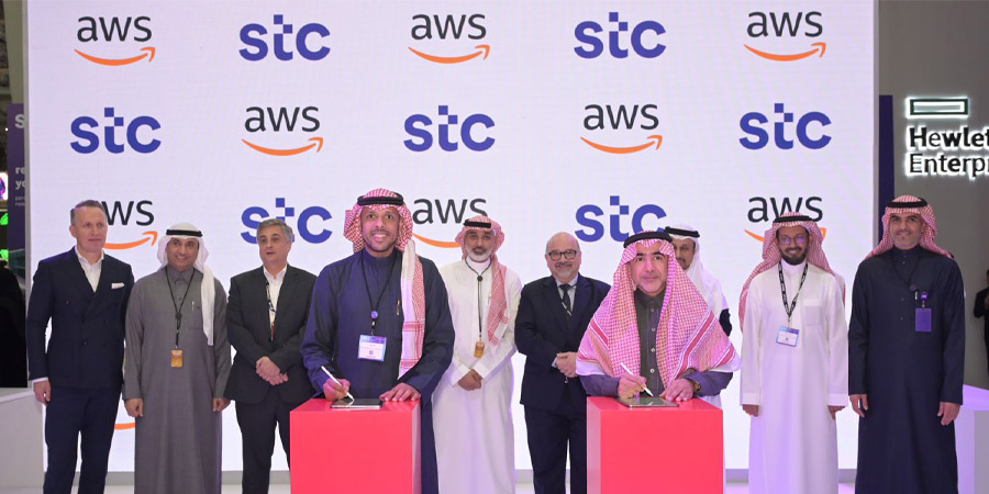 stc Group and AWS